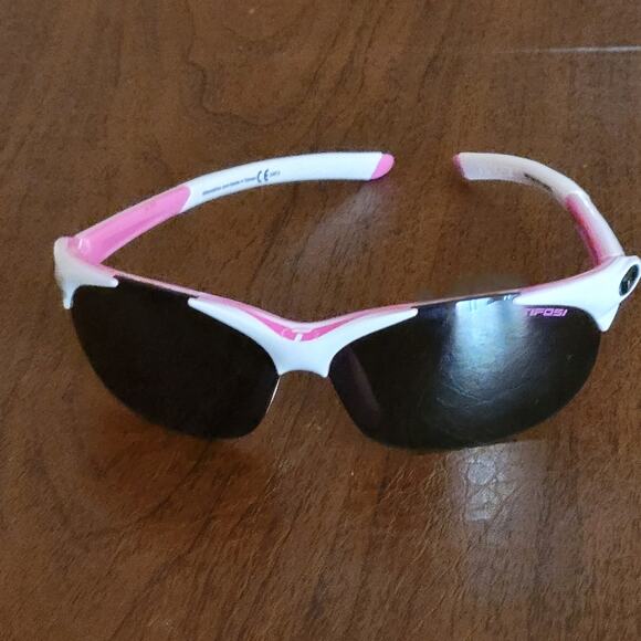 Women\'s Pink and White Sport Sunglasses with Dark Lenses main image 13